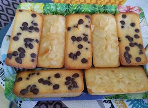 Une photo de Financiers aux pépites de chocolat et amandes 🍪