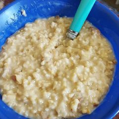 A picture of Maple pecan and brown sugar steel cut oatmeal.