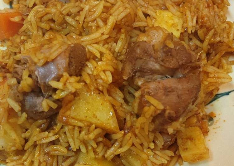 مكبوس لحم بقدر الضغط