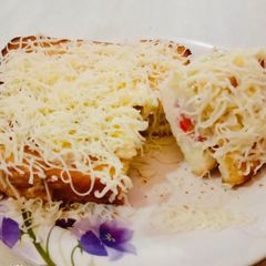 A picture of Cheese Potato Grilled Sandwich.