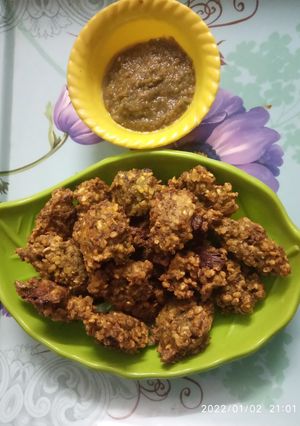 मूंगदाल के पकोड़े (moong dal ke pakode recipe in Hindi) रेसिपी मुख्य फोटो