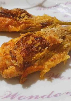 Foto di Fiori di zucca ripieni al forno