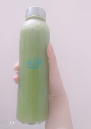 Hình của món Nước cần tây táo cam.