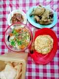 Set Menu Masakan Rumahan (Ayam Goreng,Sop Sayur, Tahu Telur,Sambal,Krupuk)