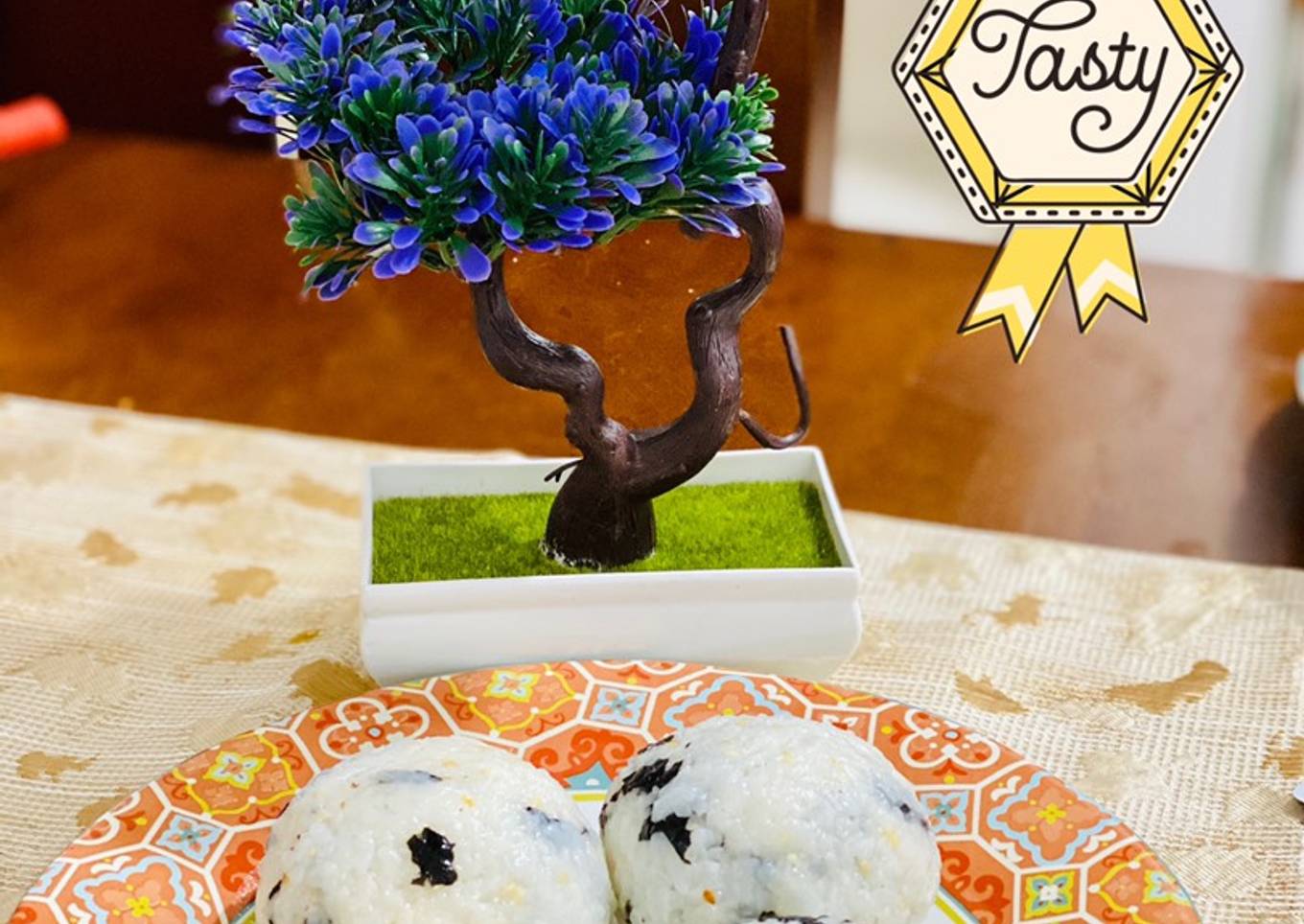 Tuna Rice Ball (Tuna Jumeokbap Korea) ala Mama Asi / yLoVeA