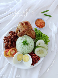 Foto resep Nasi Lemak Hijau Pandan (khas Malaysia)