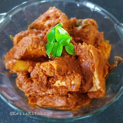 A picture of Tahu Merah Masak Pedas (Spicy Red Tofu in Seasoning).