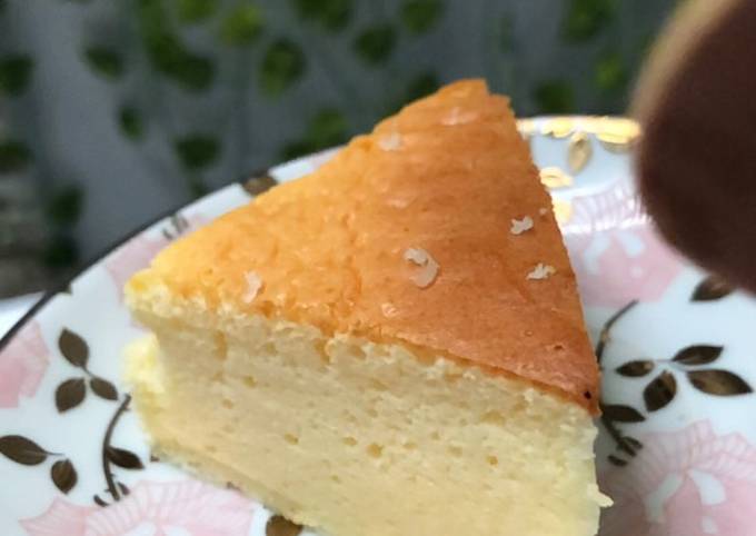 Japanese Cheesecake by Michael Lim