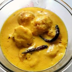A picture of Kadhi badi.