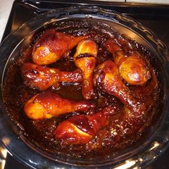 A picture of Honey soy chicken drumsticks.