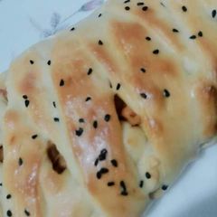 A picture of Chicken bread.