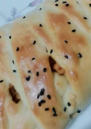 A picture of Chicken bread.
