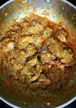 A picture of Kaleji Masala karahi.