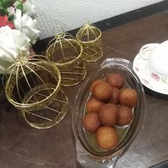A picture of Gulaab jamun.
