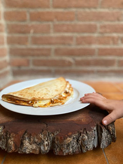 Una foto de Piadina rellena de pollo estilo Kebab