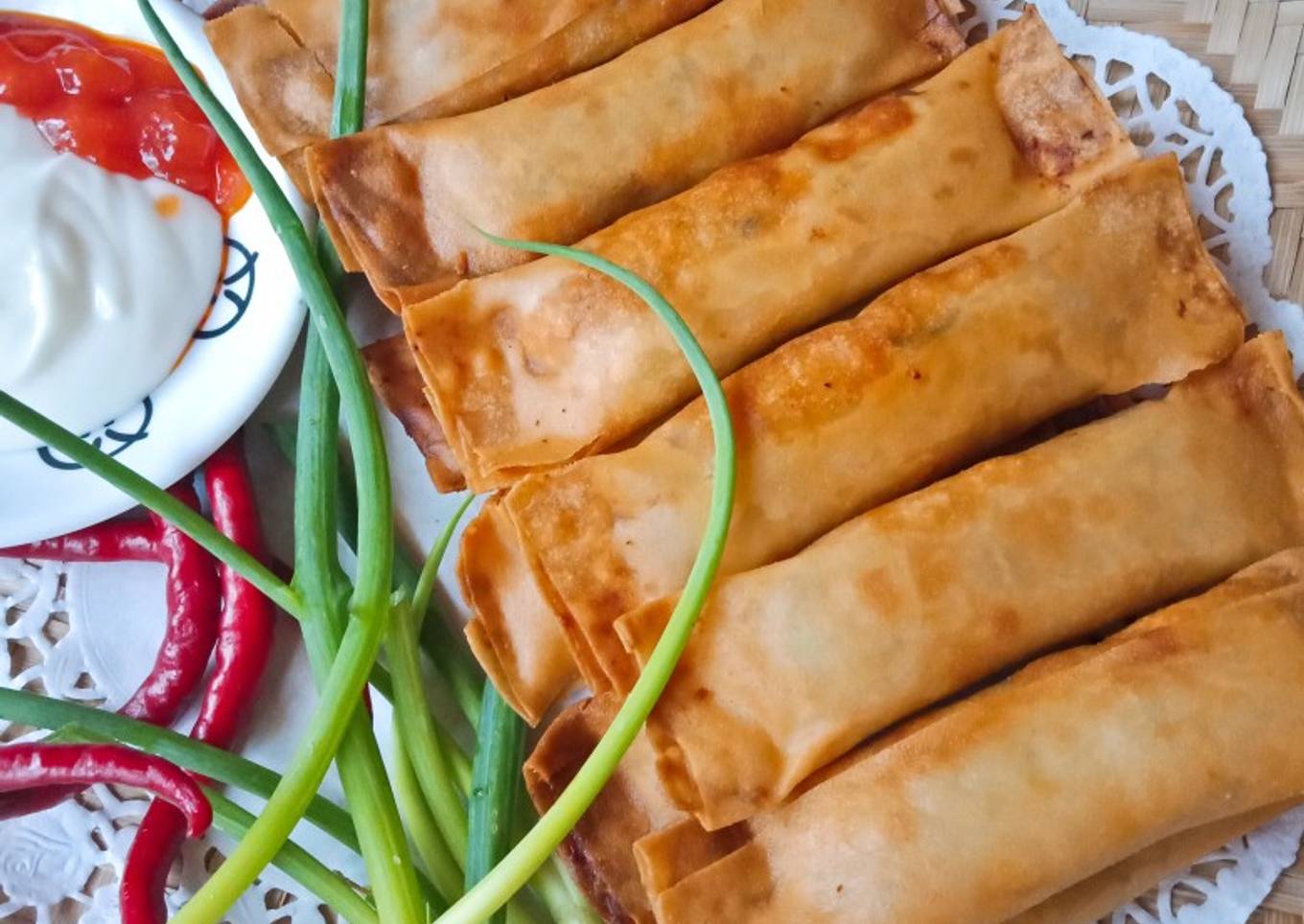 Lumpia ayam kentang
