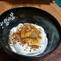 A picture of Sugar cane greek yoghurt.