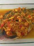 Cachama con camarones y ají amarillo