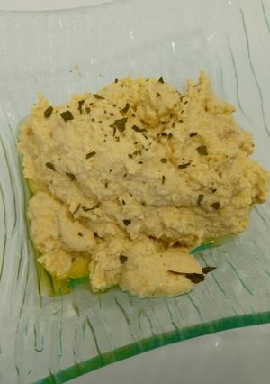 Una foto de Hummus de altramuces o tramussos o chochitos