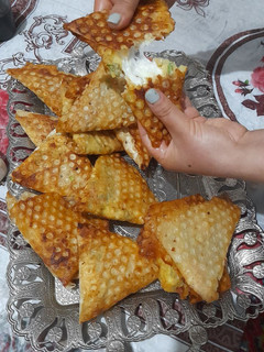 عکسی از دستور سمبوسه پیتزایی