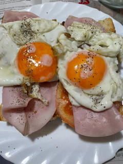 Una foto de Tostadas muy ricas