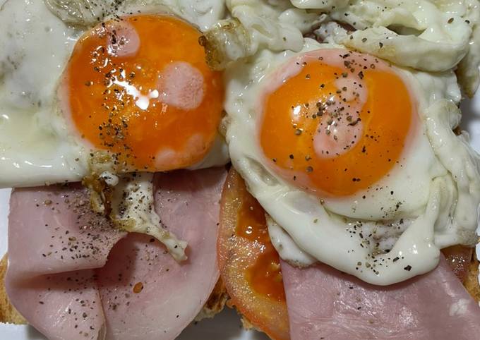 Tostada de desayuno saludable con huevo poché Receta de Marieta