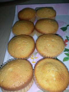 A picture of Vanilla cake.