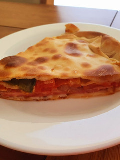 Una foto de Tarta de jamón y queso distinta