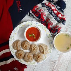 A picture of Veg momo (with Cabbage, Paneer & Soya chunks).