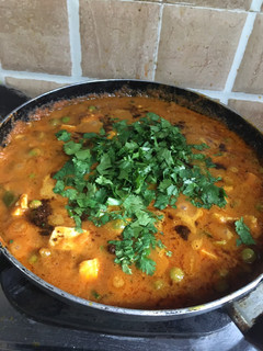 A picture of Mutter paneer.
