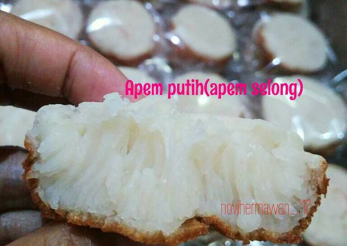 Apem putih (apem selong)