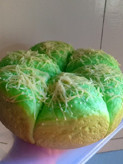 Foto resep Roti sobek pandan (pake magic com) anti gagal