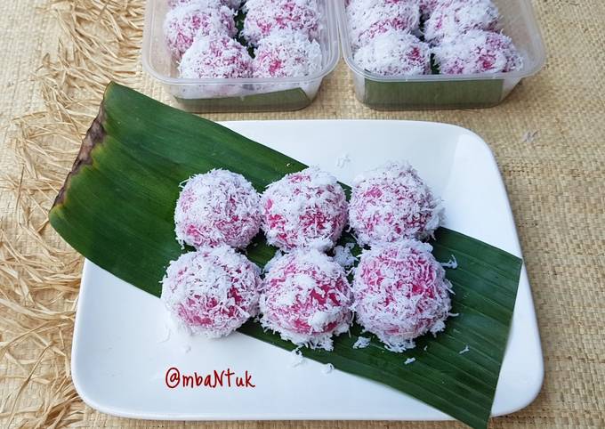 Resep Klepon Red Velvet Oleh Tituk Sk Cookpad