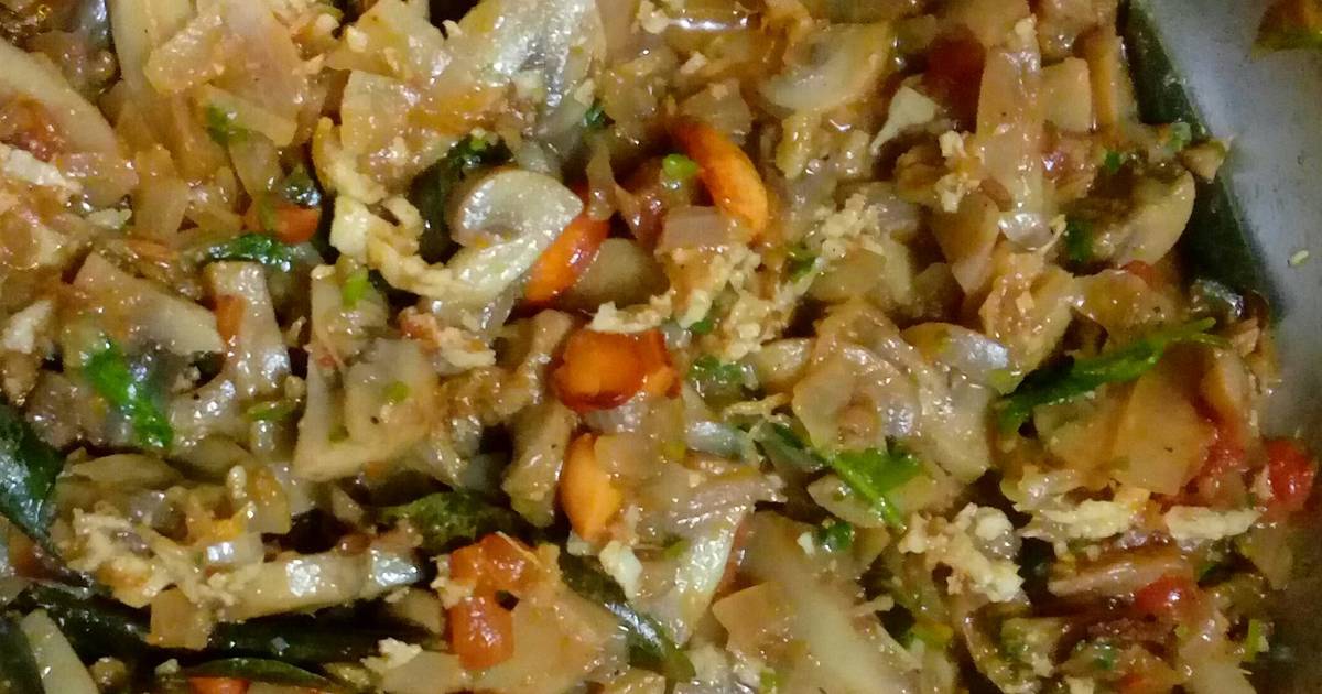 Mushroom Dry A Sauteed Side dish for Rotis/Chapatis Recipe by