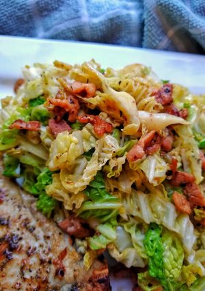 A picture of Savoy Cabbage With Bacon.