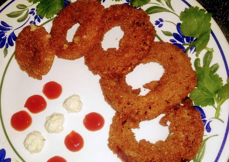 Steps to Make Any-night-of-the-week Cheesy onion rings