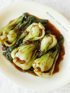 A picture of Baby Bok Choy Stir Fry with Oyster Sauce.
