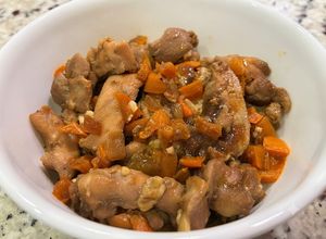 Una foto de Pollo con salsa teriyaki