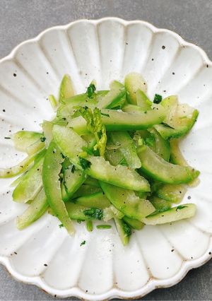 A picture of Simple Stir-Fried Winter Melon with Black Pepper.
