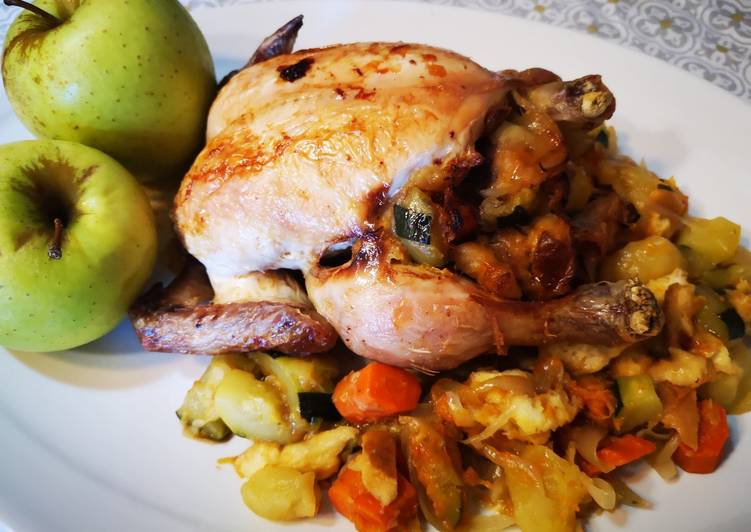 Pollo ripieno di mele e zucchine