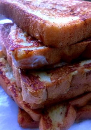 A picture of White Chocolate Spiced French Toast.