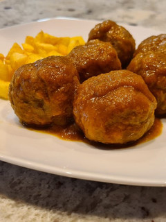 Una foto de Albóndigas en salsa española