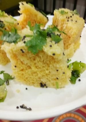 A picture of Khaman.
