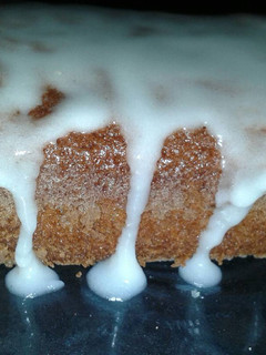 Una foto de Budín con glasé de limón