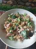 Makaroni Spiral white sauce with Beef Slice & Brokoli (Posbar #51)
