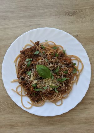 Une photo de Pâtes bolognaise aux aubergines