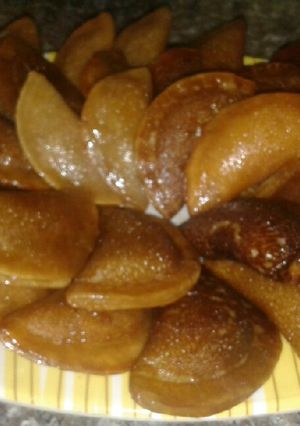 صورة لوصفة قطايف مقلية بحشوة الجوز و القرفة