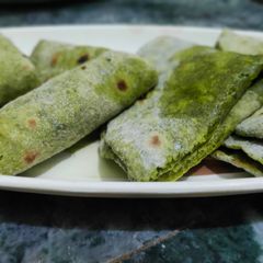 A picture of Chapati methi wali.
