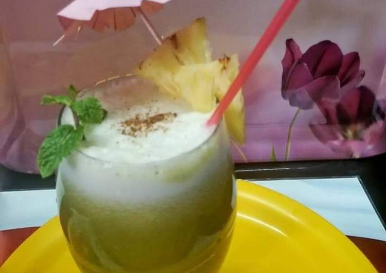 Step-by-Step Guide to Prepare Homemade Pineapple mint juice