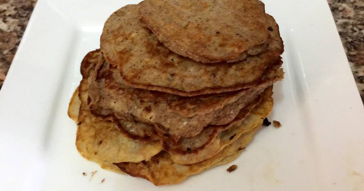 2 Ingredient Healthy Banana Pancakes Recipe By Amelia Cookpad